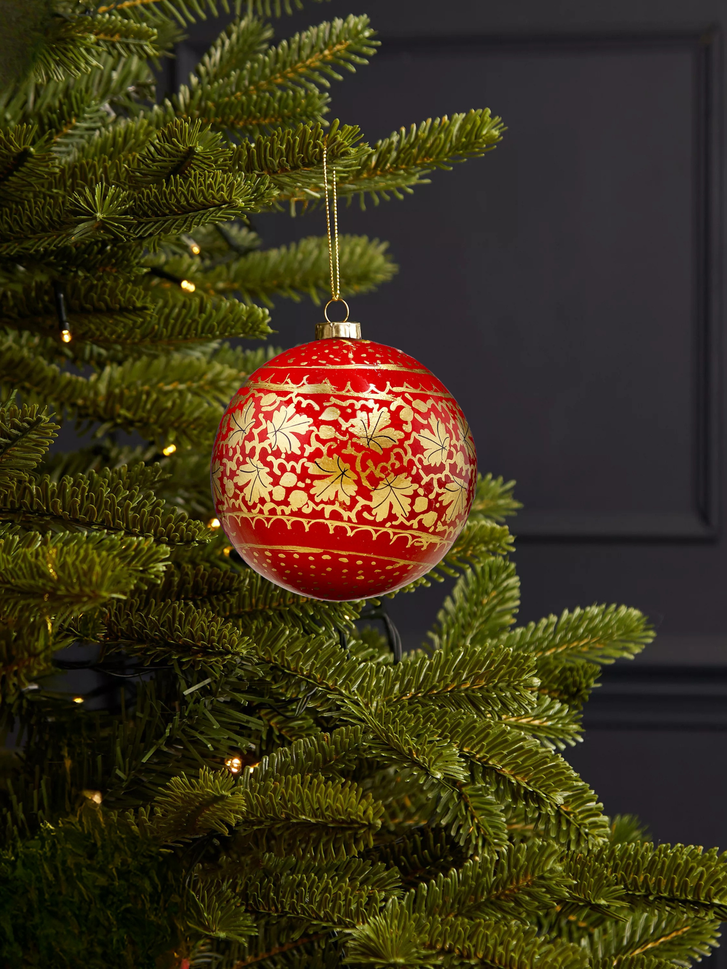 Chinar Leaves Bauble Red and Gold