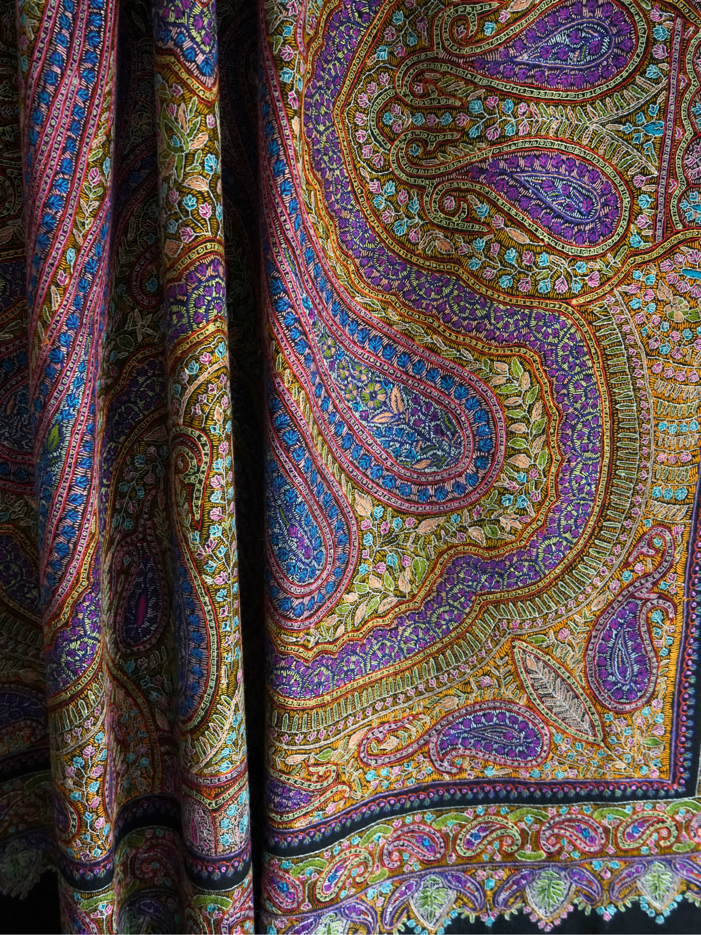 Royal Black Jamavar Pashmina Shawl with Intricate Paisley Motifs