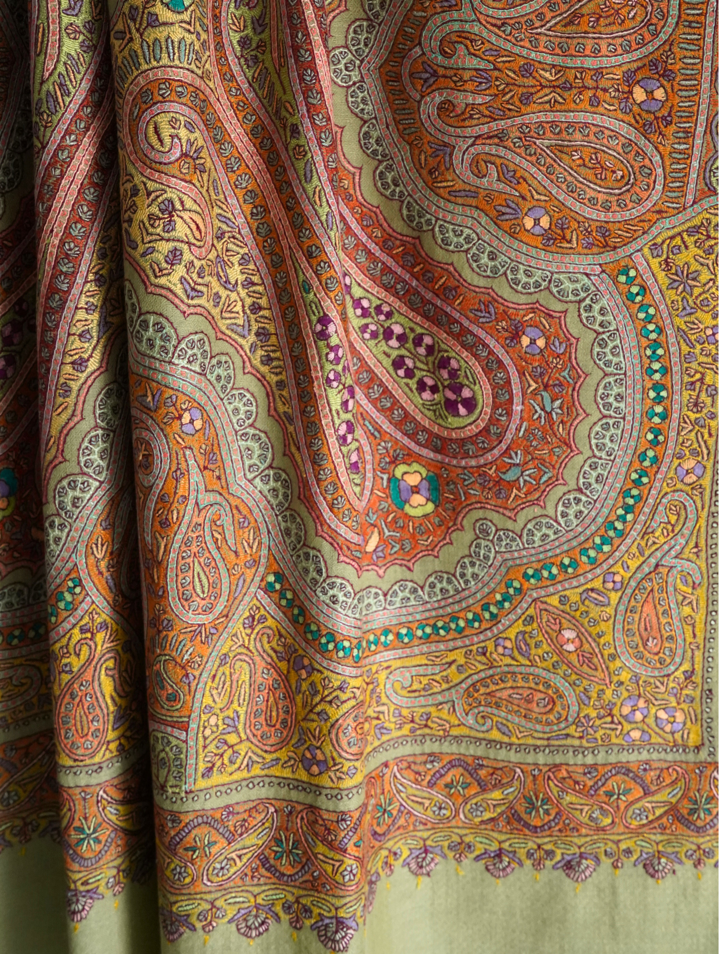 Olive Jamavar Pashmina Shawl with Paisley Motifs