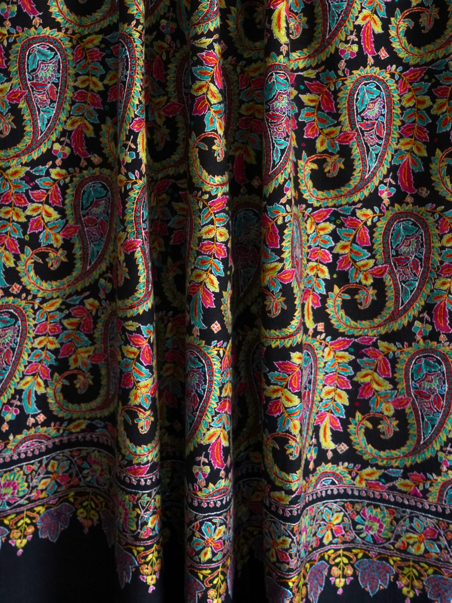Black Jamavar Pashmina Shawl with Vibrant Paisley Embroidery