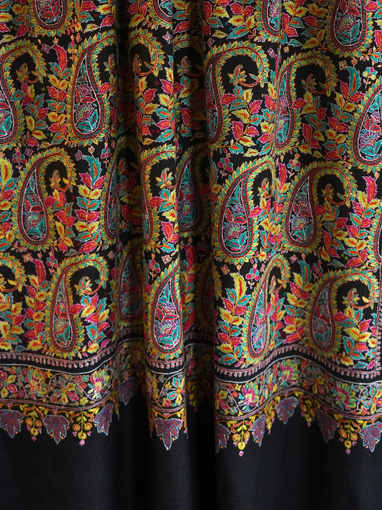 Black Jamavar Pashmina Shawl with Vibrant Paisley Embroidery
