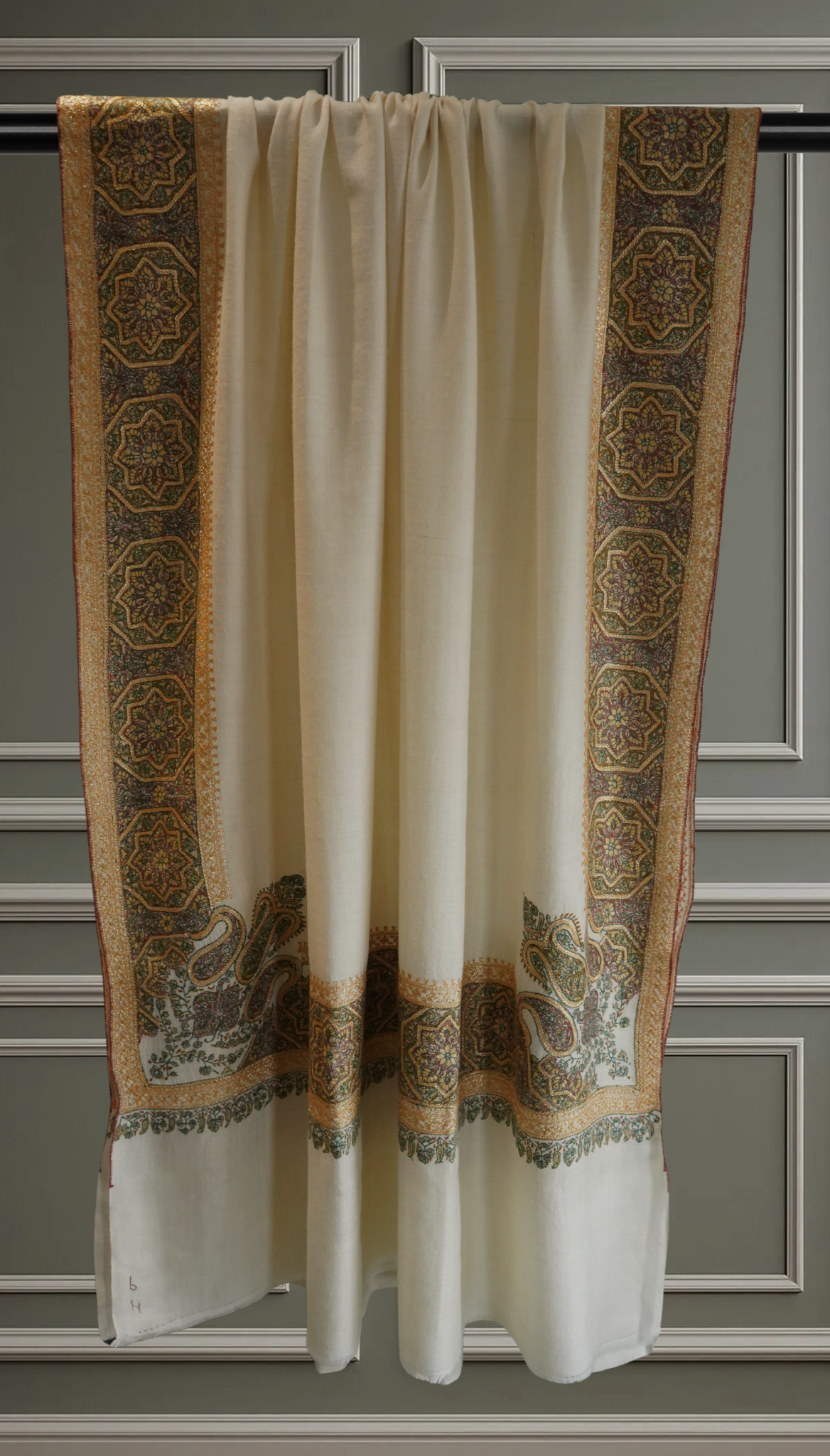 Off-White Pashmina Shawl with Sozni & Gold Tilla Embroidery