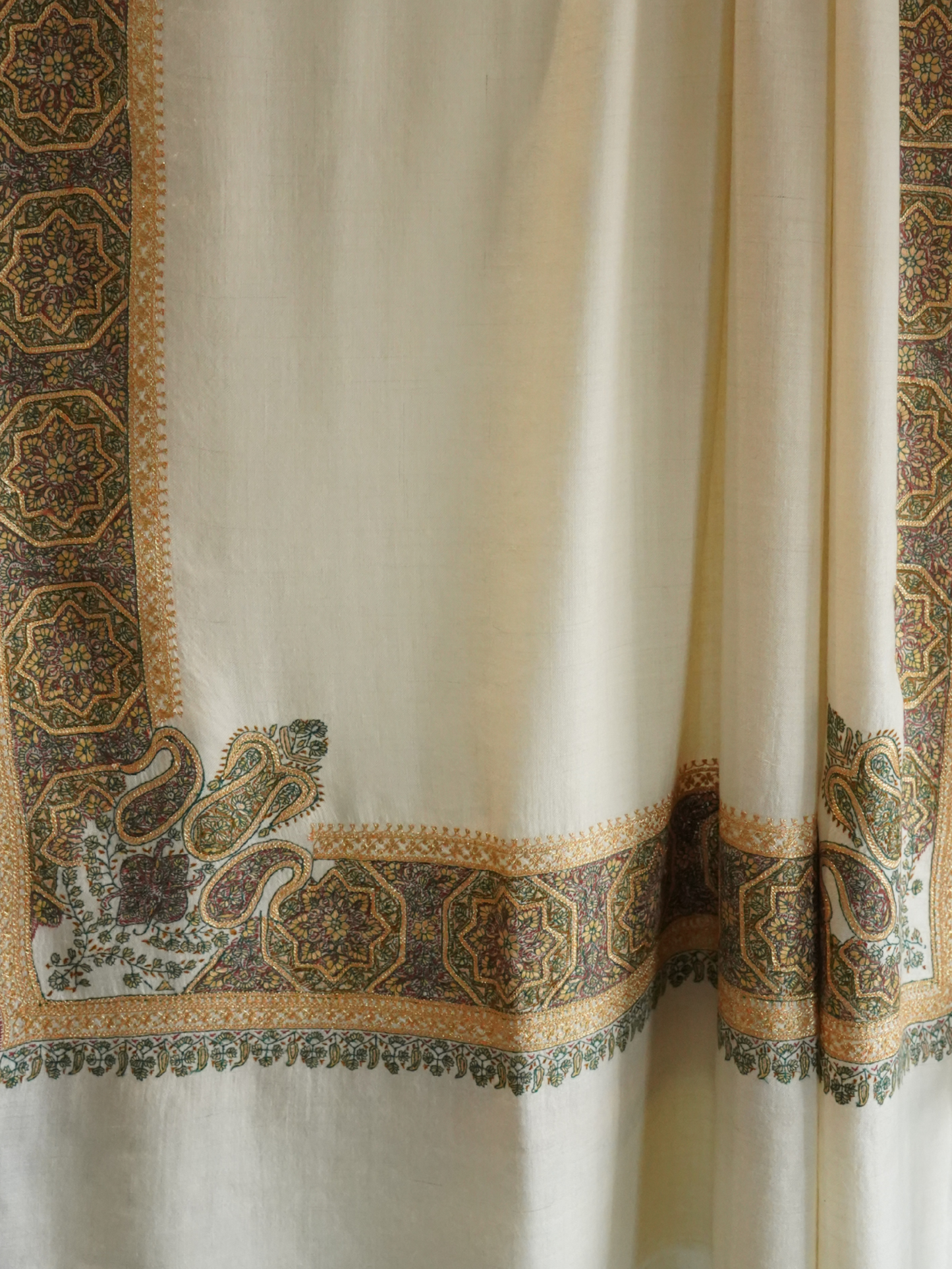 Off-White Pashmina Shawl with Sozni & Gold Tilla Embroidery