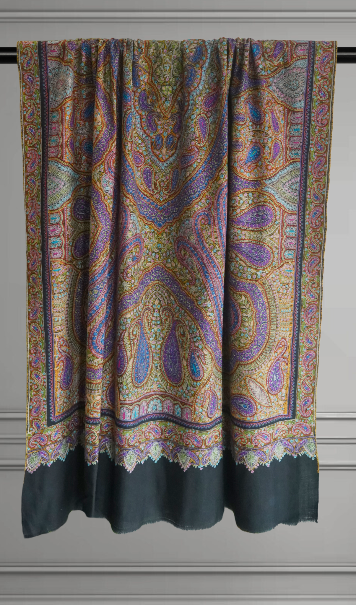 Royal Black Jamavar Pashmina Shawl with Intricate Paisley Motifs